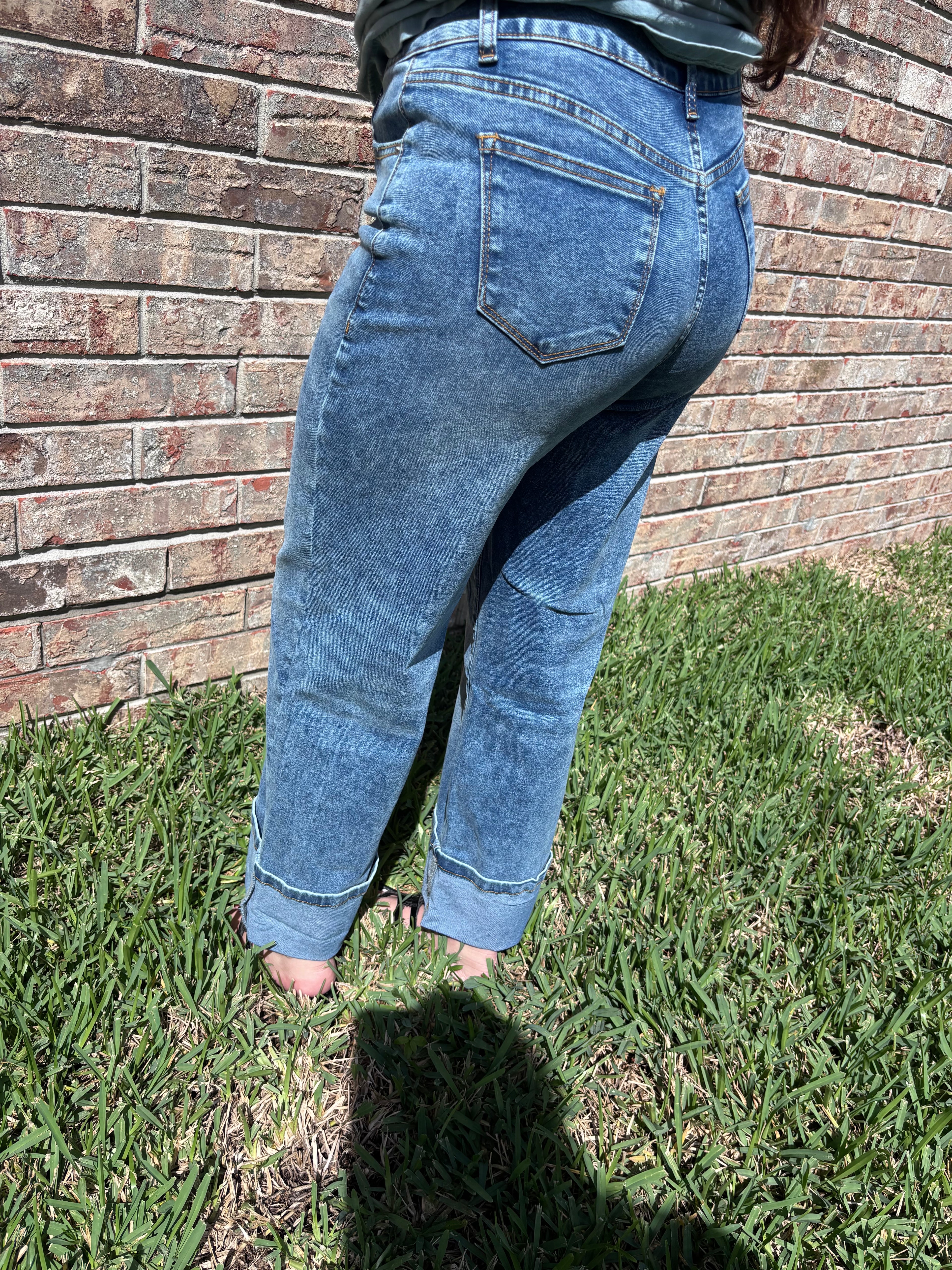 Cuffed Jeans