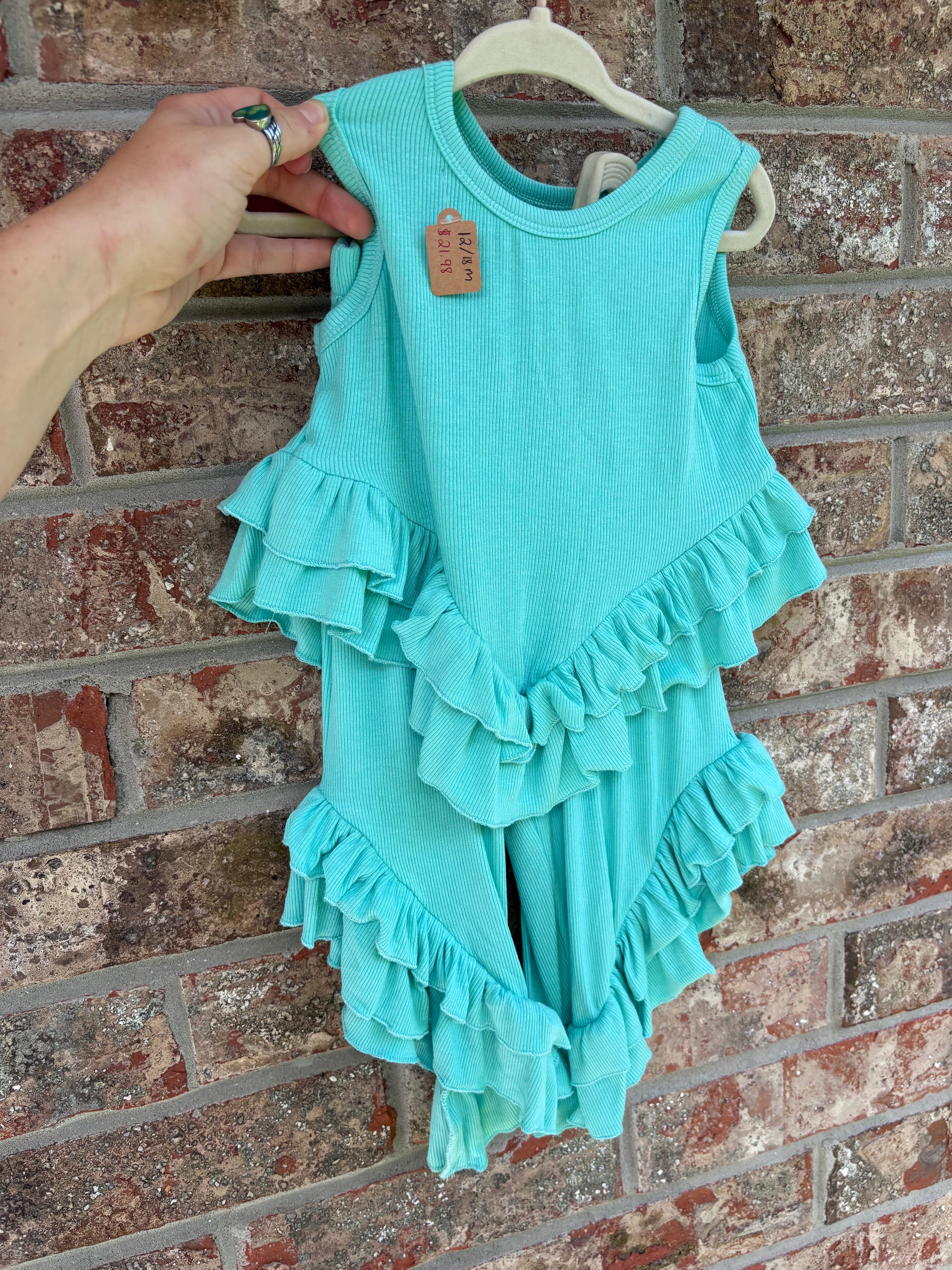 Ruffled Set